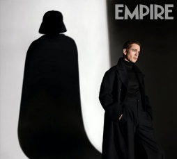 Empire Magazine 为 Hayden Christensen  拍摄的相片，以另一角度重现了电影 EPI 的宣传照。 ​​​
