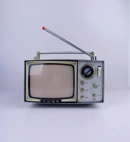 索尼迷你便携显像管电视TV5-202.60年代日本制 造。
