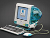 据报道，乐高正在考虑将初代 iMac G3 套装作为产品推出。  我超想要这个！