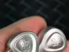就线材而言，这耳机也是挺用心的，用的这个材料一来是好看，二来哪怕团成一团，拿出来它也不会缠线。