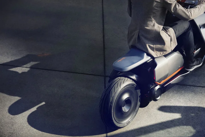 bmw_motorrad_concept10.webp