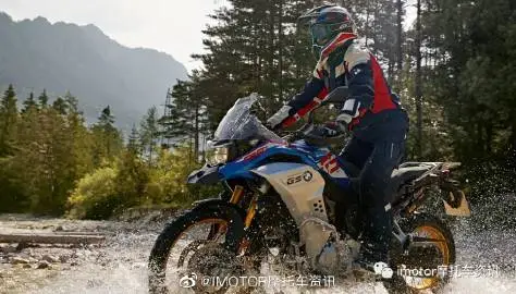 66ed1640gy1gi6ae1zw1zj20u00h3tmu.webp