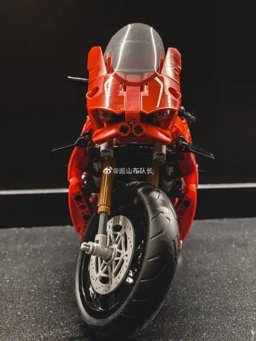 6d089cafgy1gih7a8ddhpj22c03407wj.webp