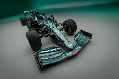 46e336daly1go7o2l9nnxj264w43che9.webp