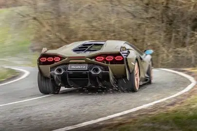 46e336daly1gob8kp31ywj23uw2klkjl.webp