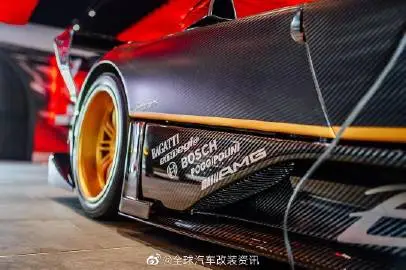 a06593d7gy1gp2u1u78dcj20u00jzgp5.webp