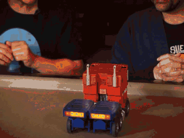 00658KAPly1gph6spv2wlg30qo0k0u1m.gif