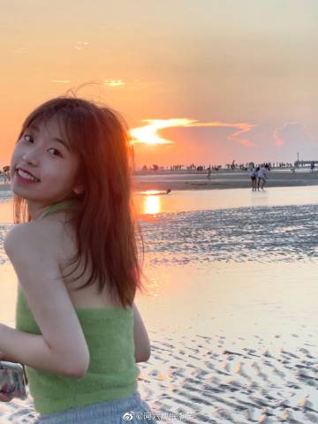002tFt1Zgy1gv4naw02o3j60u0140tdr02.jpg