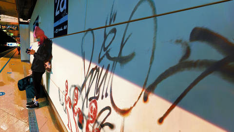 bdf74476ly1gvwbm5436cj21hc0u014j.jpg