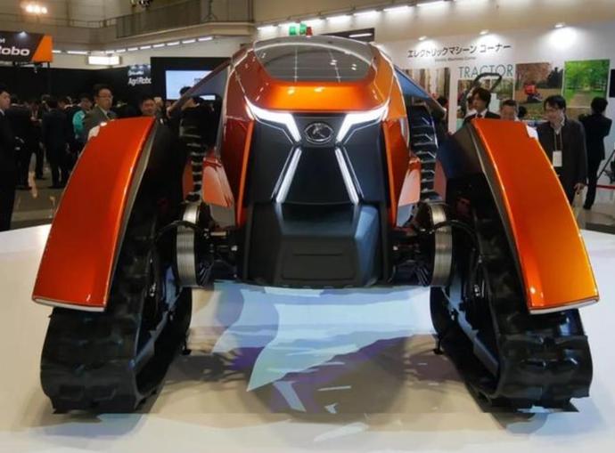 拖拉机界的“特斯拉”，日本人造了辆自动驾驶拖拉机！