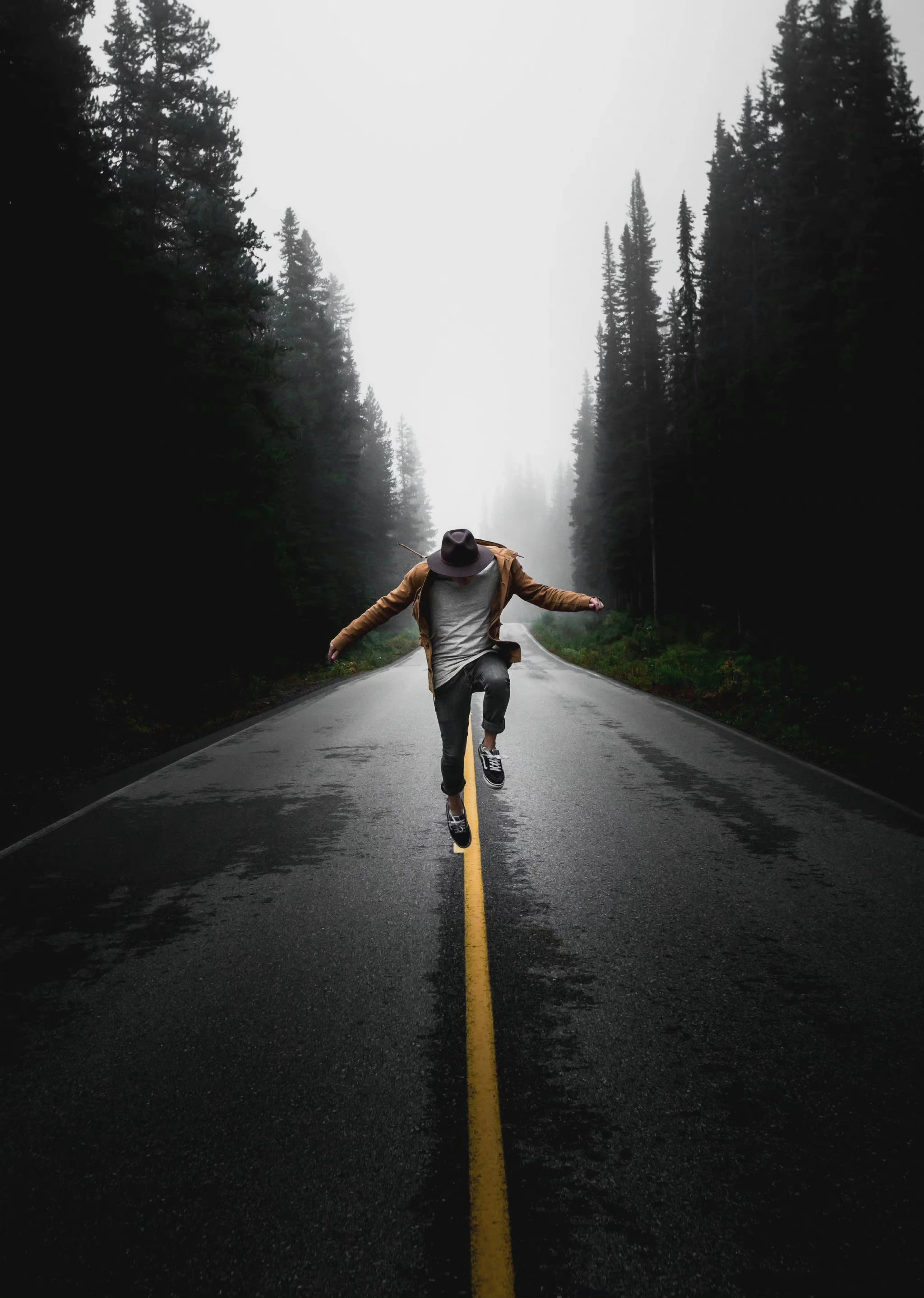 651574ebgy1gyeqyog6sjj21kw27w1b4.webp