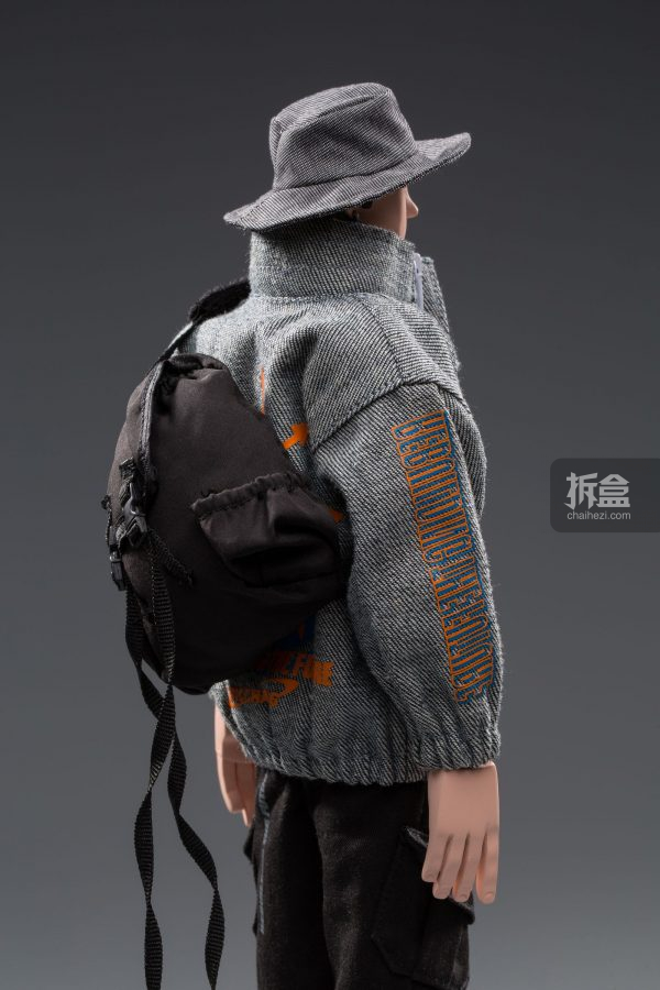 JASON-13-600x900.webp