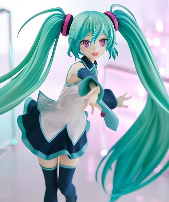 初音未来：放大版本的葱娘大体积手办就算没有爱只要有你就好 ...