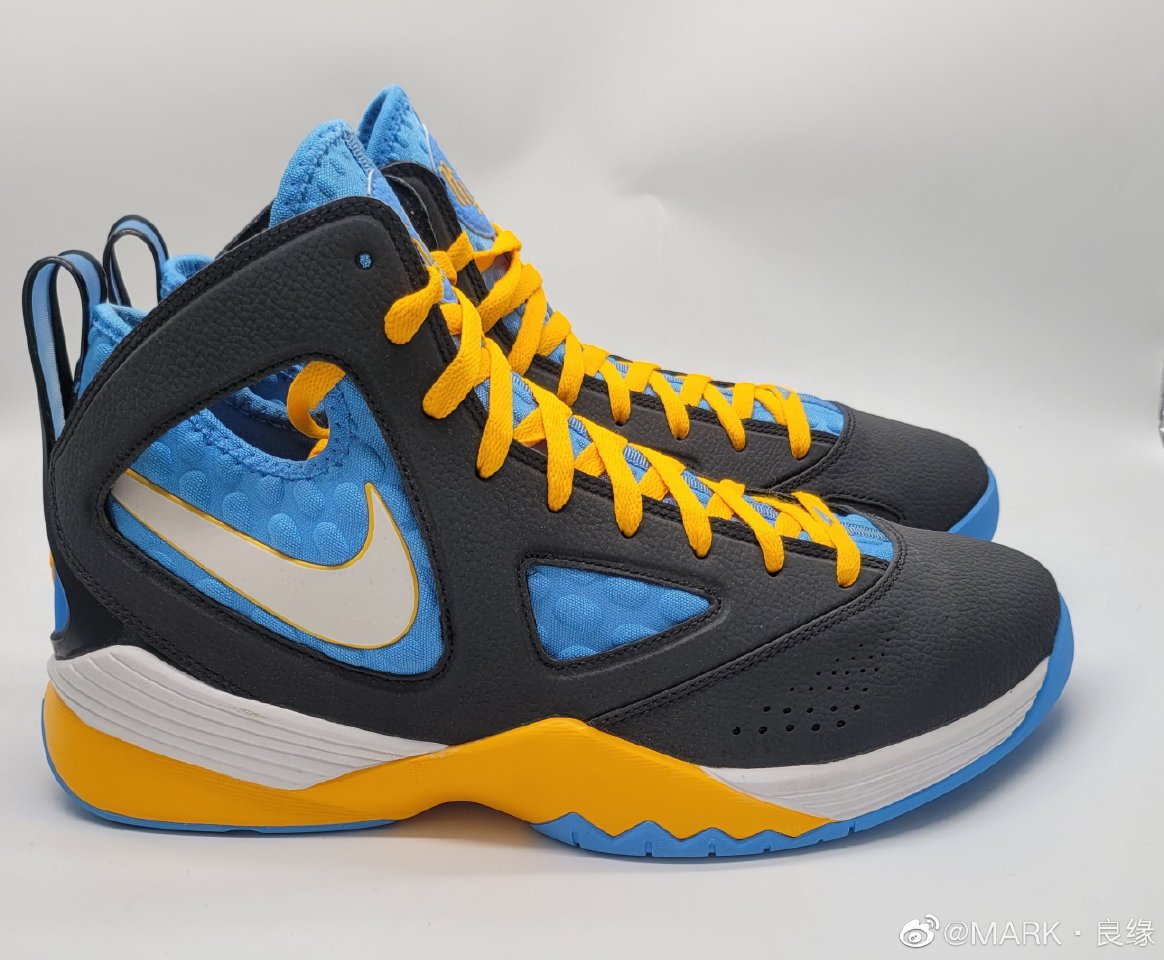 Nike on sale huarache 2010