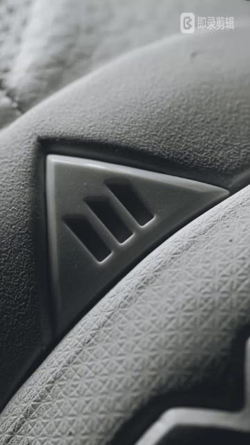 183032vw4t7y2w48ayi1ta.jpg