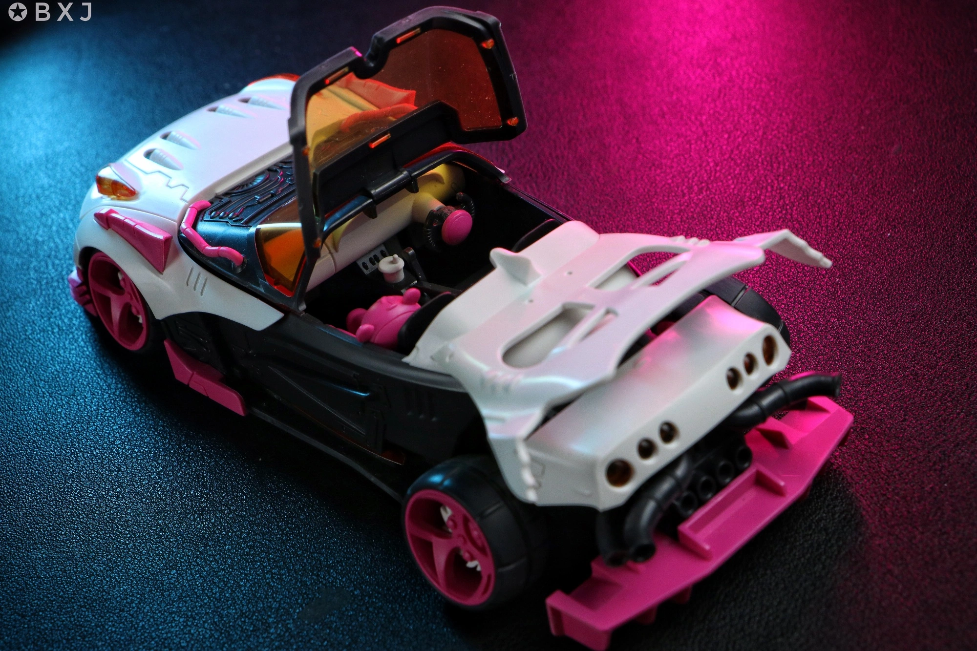 img-16656300043509b54b894dc544222f9ad7fdc4cdffc8b28d574314445f0d17195bfb216558483.webp