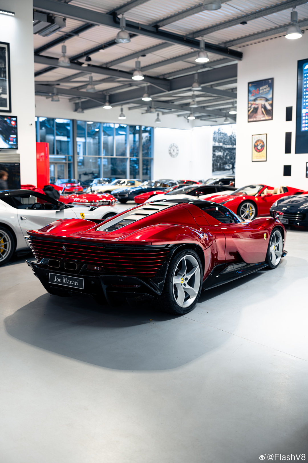img-1700492242992e861af0189fc2ab7307bf7a5561c68ea3f300e99c44c157e9841e55d48699d22.jpg