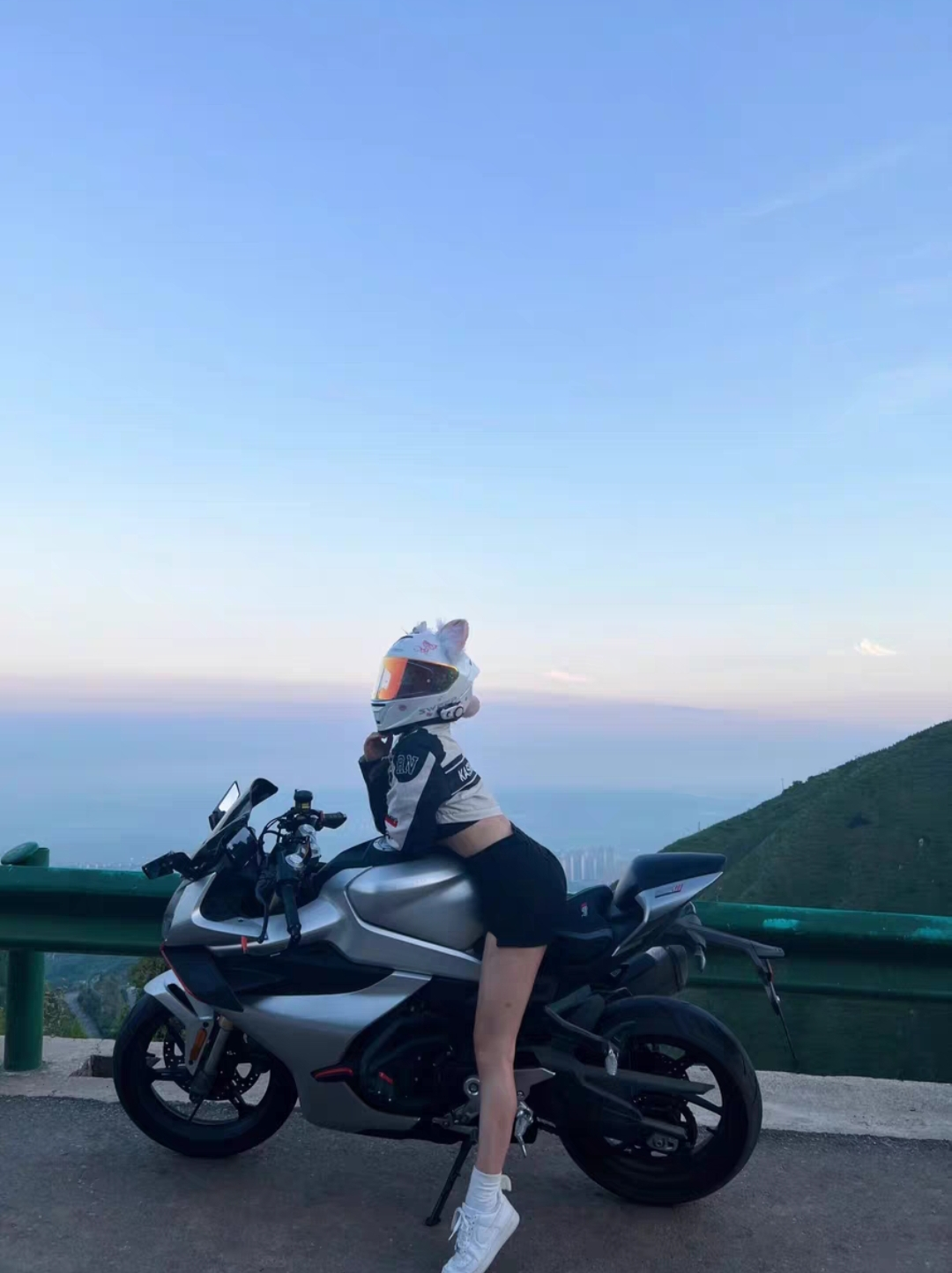 Screenshot_2024-01-05-08-52-55-469_com.taobao.idlefish-edit.webp