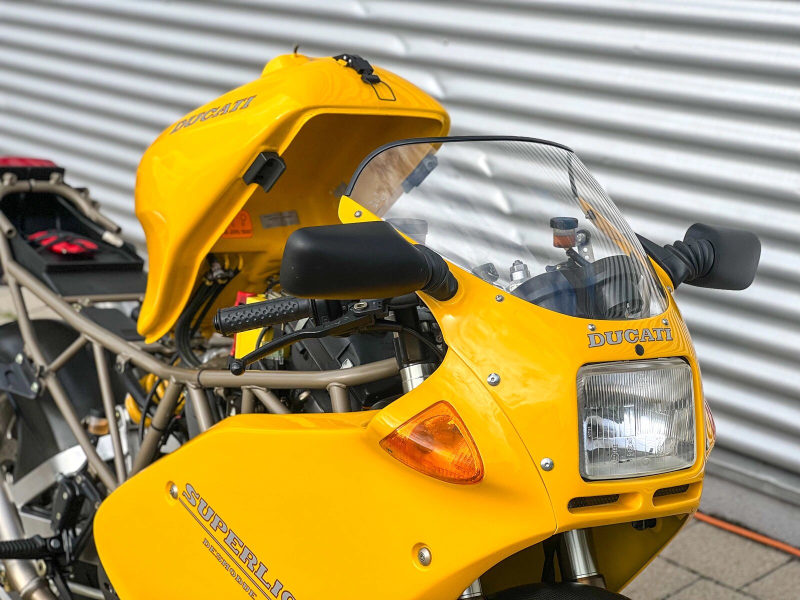 mmexport1707745513088.jpg