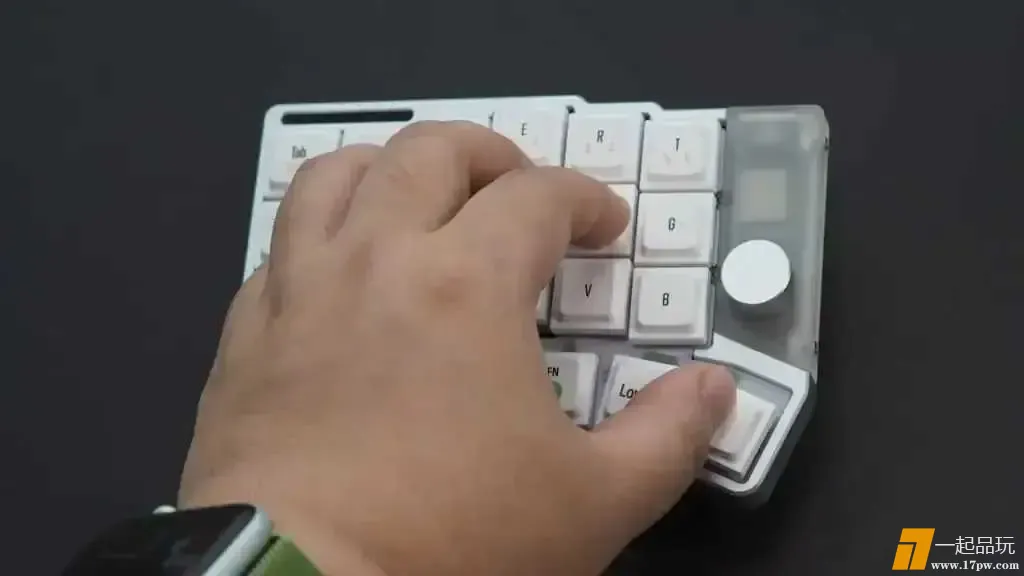 1748131566479_55b64445j00swr0cj000rd200sg00g0g00id00ab.webp