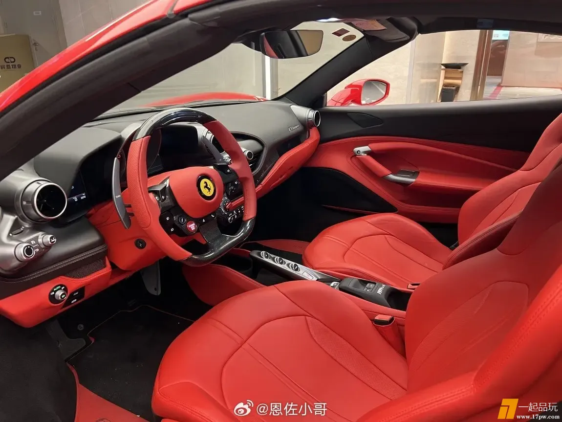 img-1752333749393773d9e9c32e1f4c26200e6485c85759f764f7d3e6e20feed167adfad85bf65c8.webp