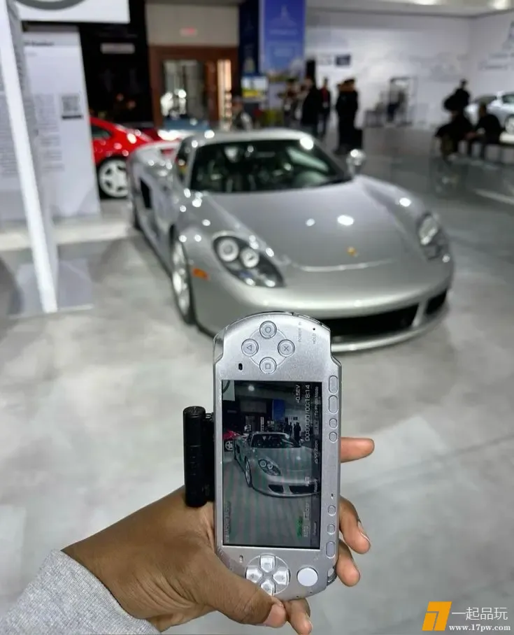 img-1759245720951b60d5157b92df0cf336a572d98936e38c79334deeff39532e994577db2c34ff1.webp