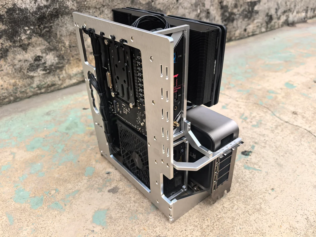 the-prototype-of-the-open-frame-designed-for-the-jf13k-v0-ddthxarj8u4h1.webp