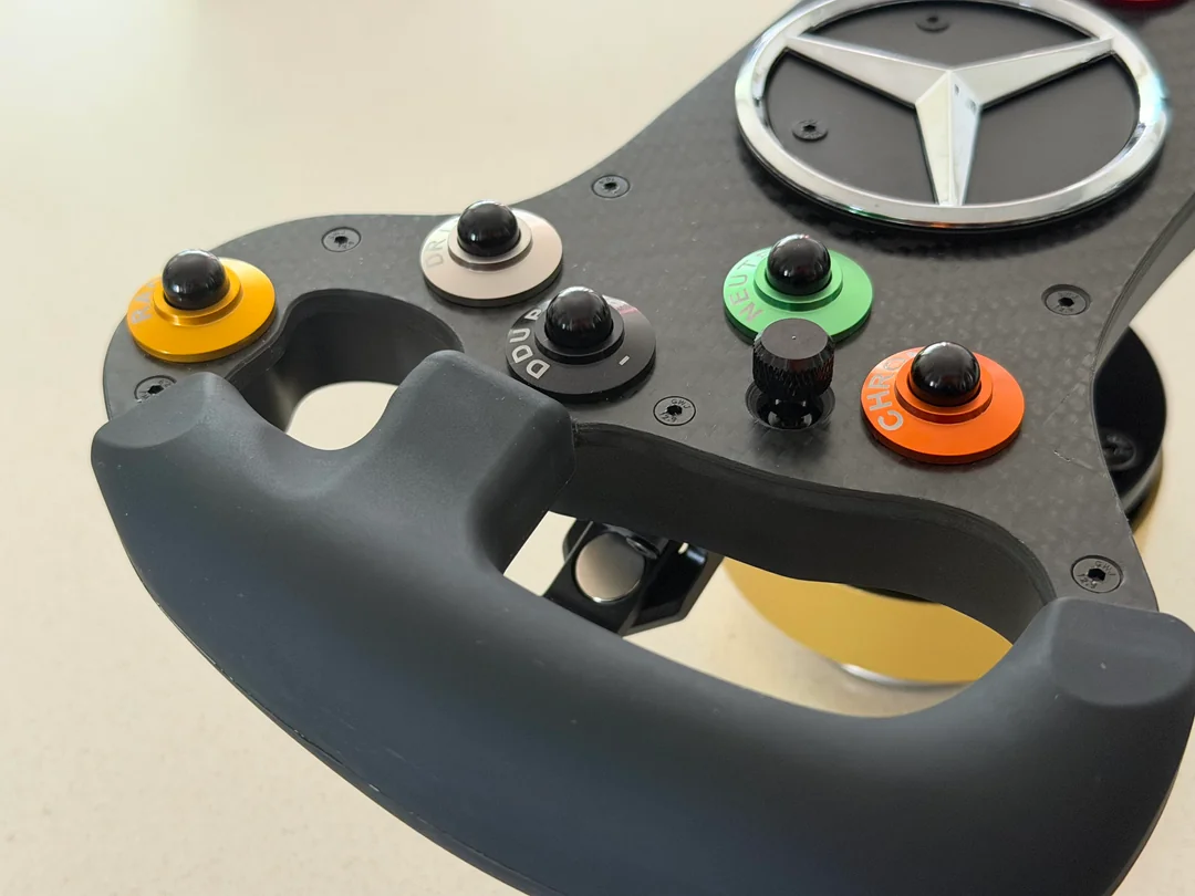 alex-racing-amg-gt3-review-500-high-end-replica-wheel-v0-sgh5xsitg05h1.webp