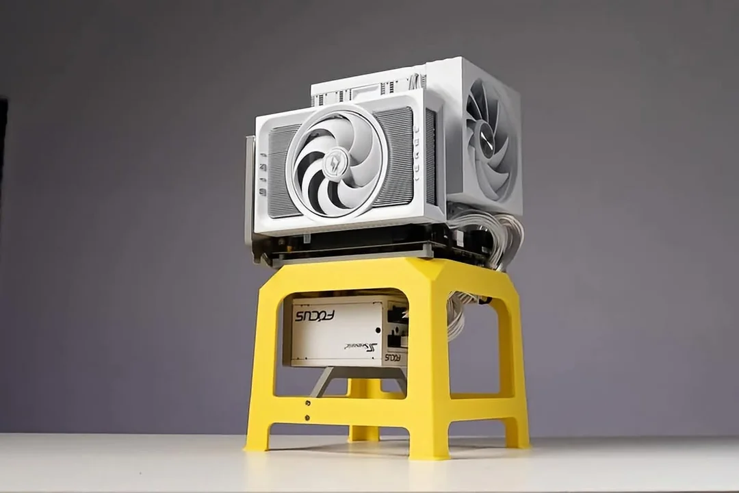 this-looks-like-such-a-fun-build-for-the-rtx-5070-mini-v0-1fr5k7s3dm6h1.webp