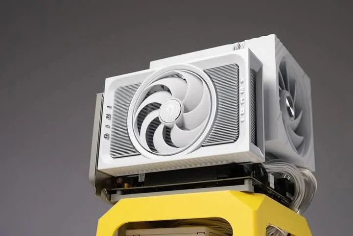 this-looks-like-such-a-fun-build-for-the-rtx-5070-mini-v0-juutzt24dm6h1.webp