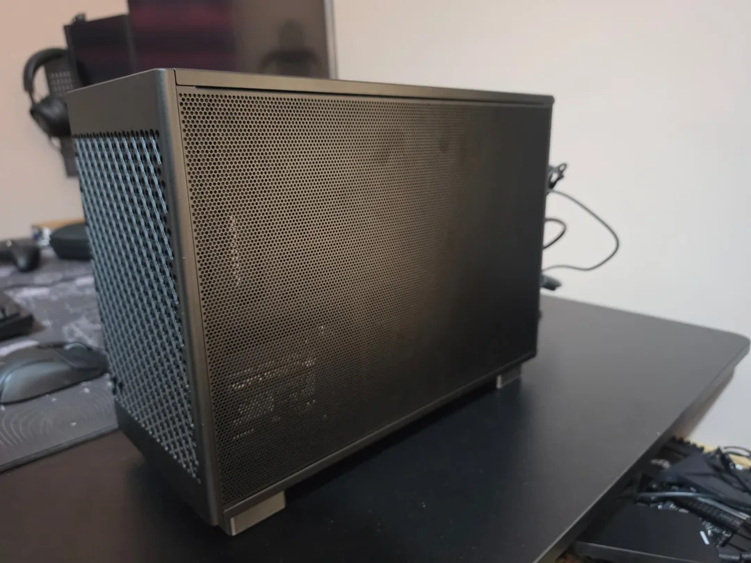 my-first-ever-pc-build-9800x3d-rtx-5080-in-15-7l-ncase-m2-v0-hr2xmaksvn6h1.webp