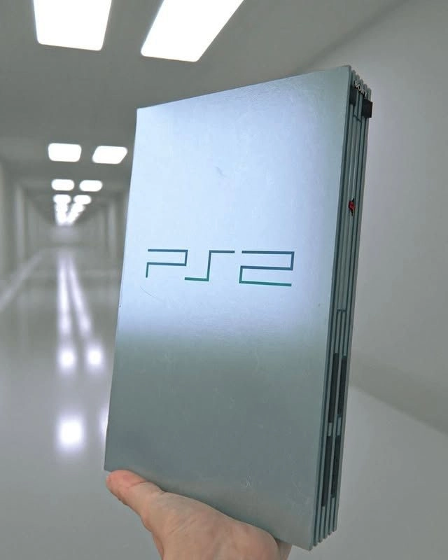HKyL3fpW0AACJSO.webp