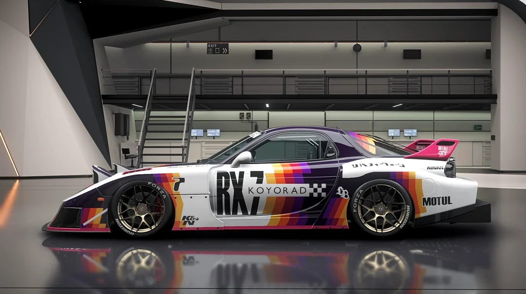 eight-eleven-design-mazda-rx-7-koyorad-v0-4ti37h94kgah1.webp