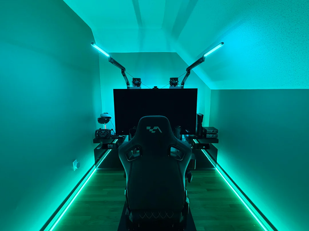 first-post-dedicated-ps5-gt7-sim-rig-complete-console-v0-jwjd8kz5lobh1.webp