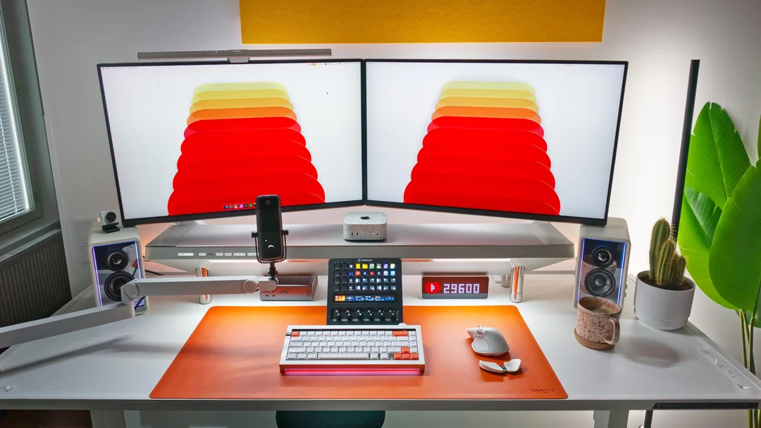 updated-m4-pro-mac-mini-setup-v0-y8xmnhcq5rfh1.webp