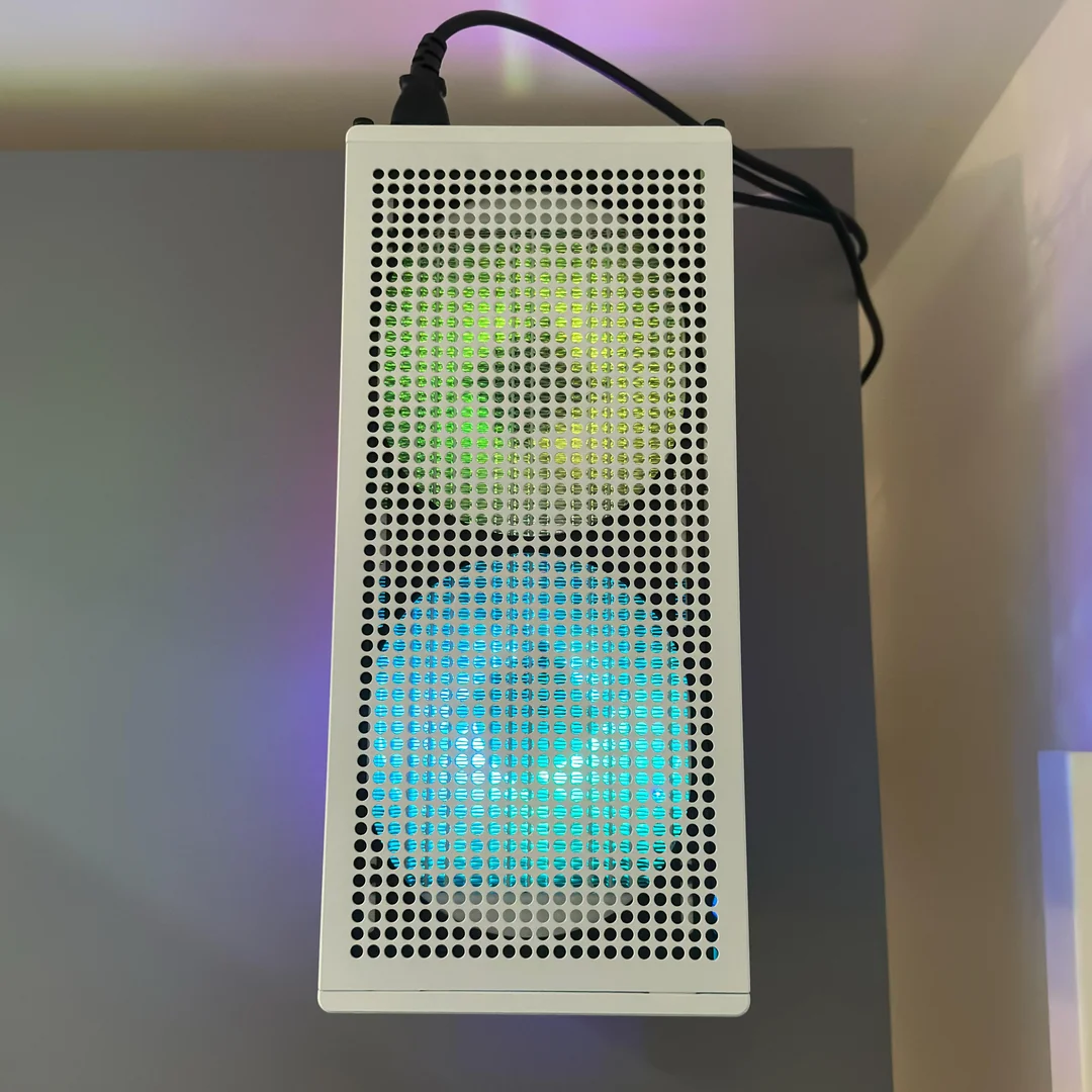 pure-white-ncase-m2-vertical-gpu-build-v0-m4t9w9sbpygh1.webp