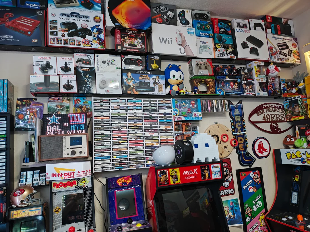 my-gameroom-v0-vbrki54ukngh1.webp