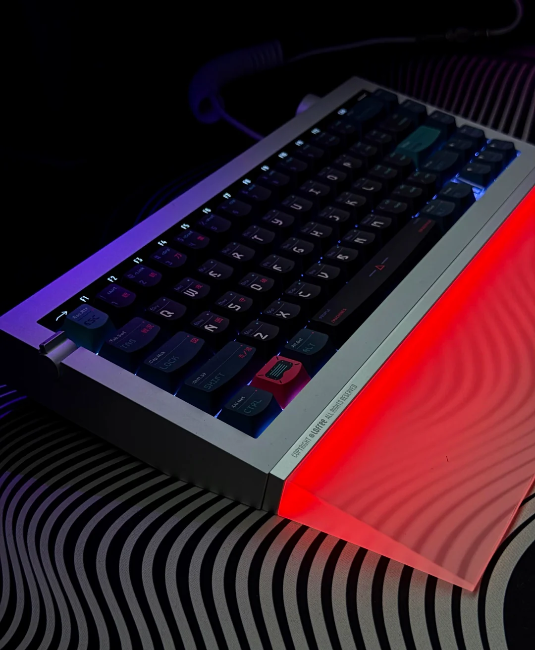 the-clear-keycaps-were-holding-this-keyboard-back-v0-q3fapmg8pogh1.webp