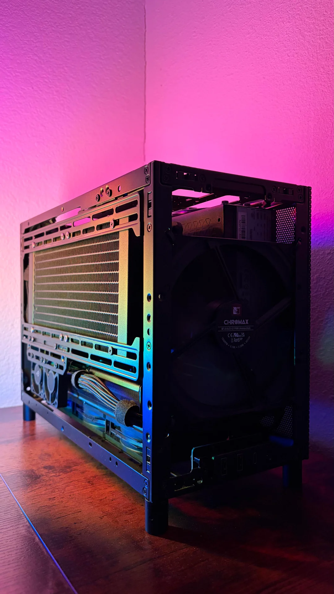 xfx-swift-9070-xt-deshroud-v0-d6uhz0um8fgh1.webp