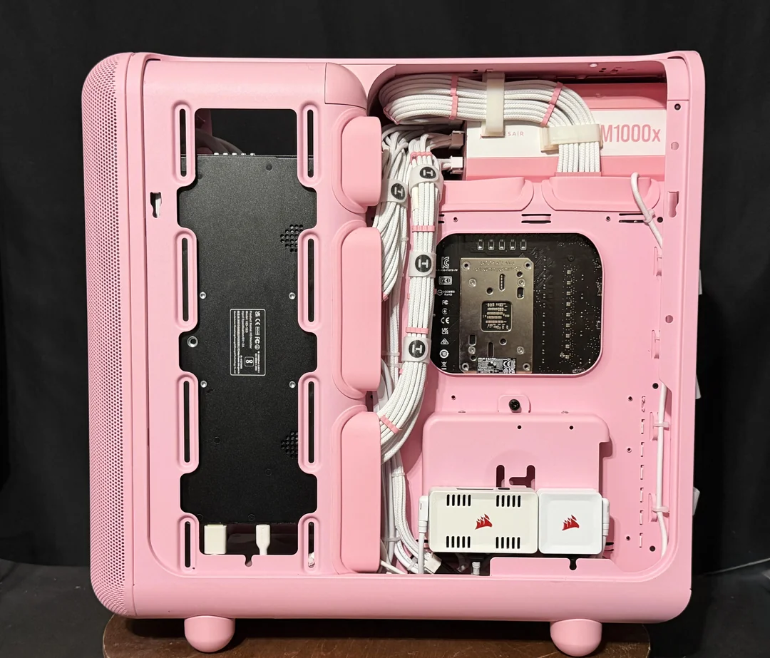 kirby-themed-build-in-the-x50-v0-lj8vkzd0dyih1.webp
