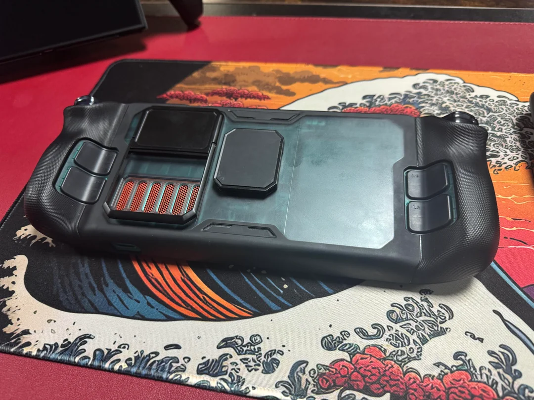 shell-swapped-steam-decks-with-swapped-sticks-painted-grills-v0-izlgutqgfjjh1.webp