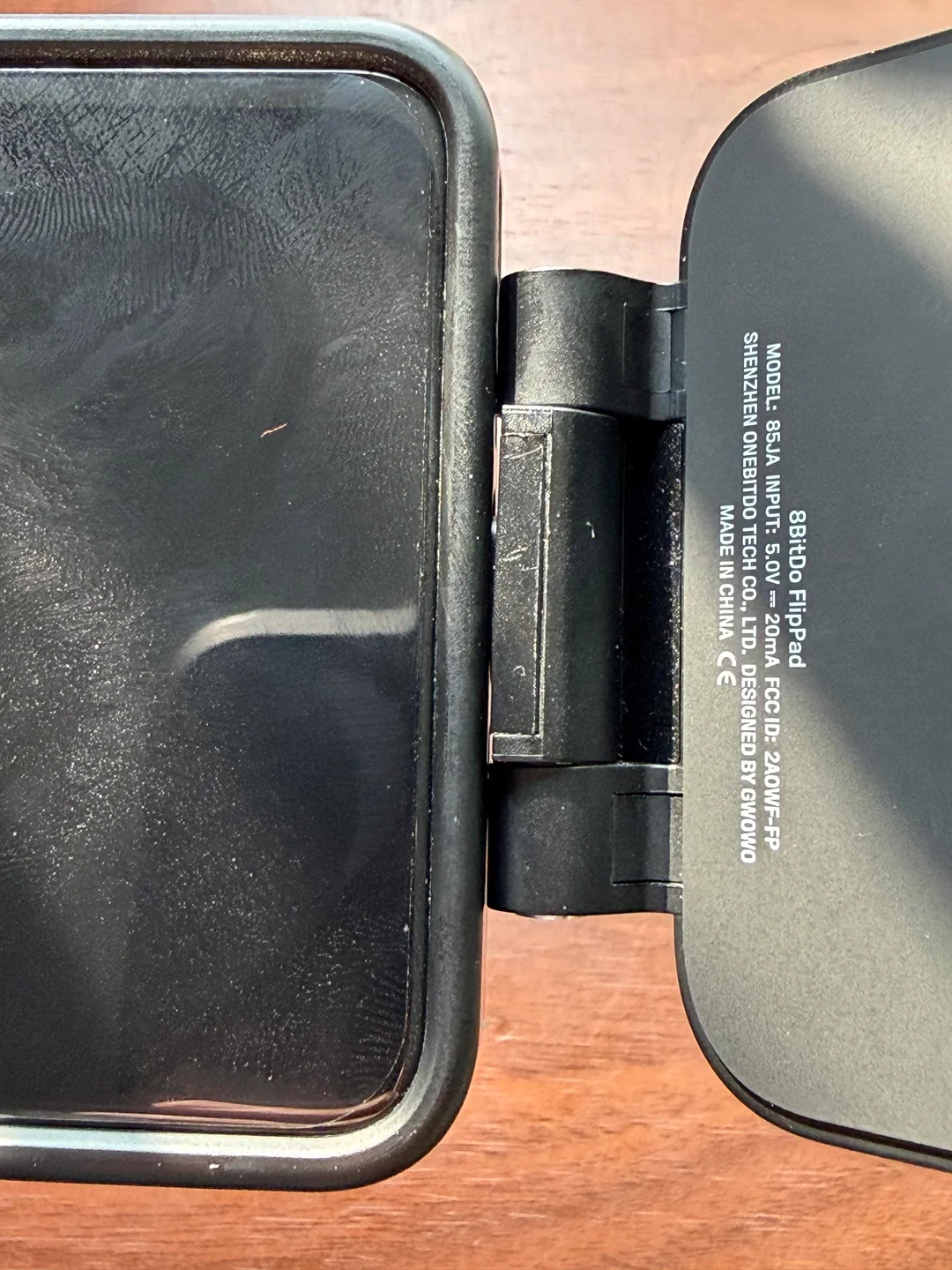 8bitdo-flippad-case-compatibility-photo-references-v0-1ikp8d6zoejh1.webp