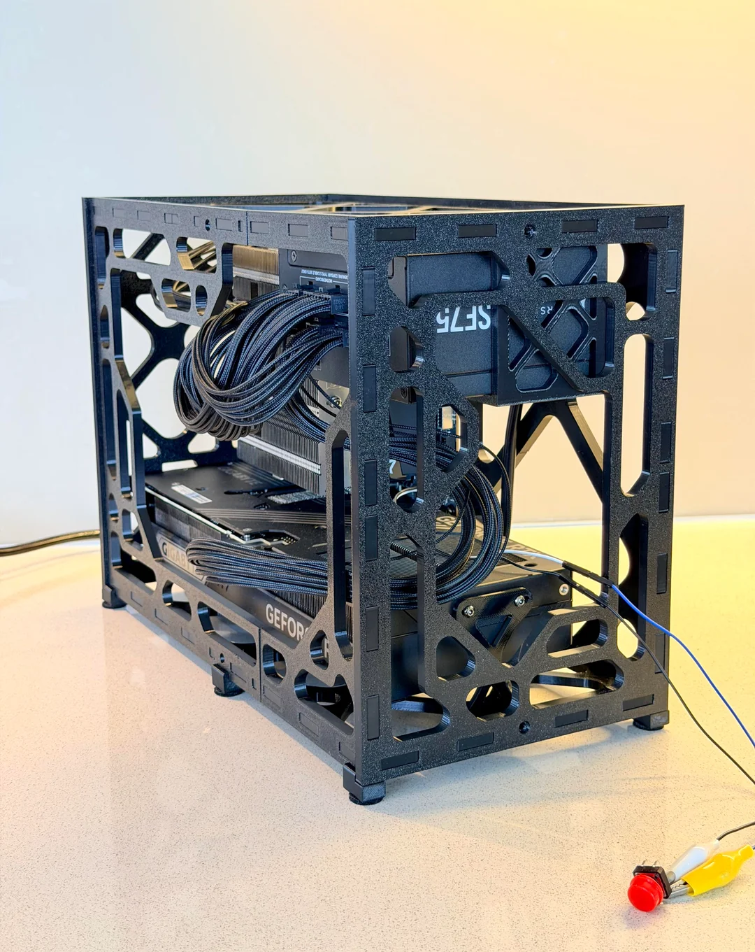 finally-finished-my-pet-project-a-tad-over-14-liters-v0-rjstljw91rjh1.webp