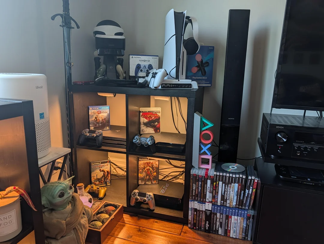 my-current-game-room-any-tips-v0-t6qphgvz7rjh1.webp