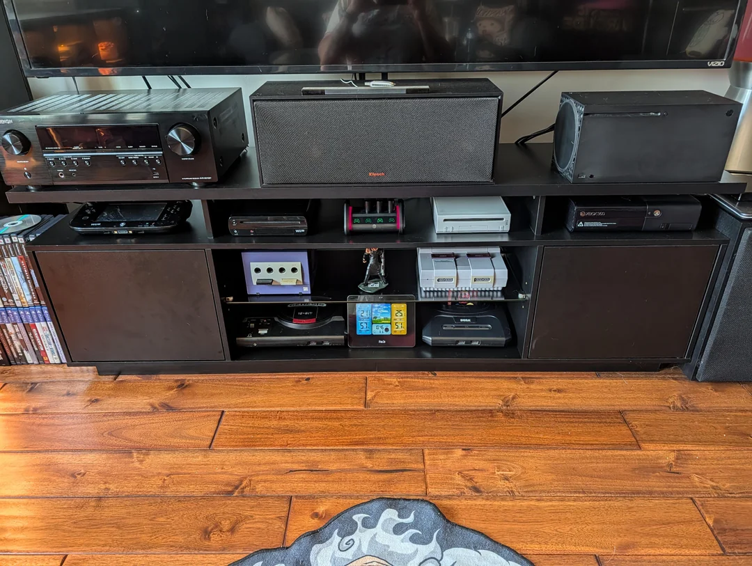 my-current-game-room-any-tips-v0-6rmjsuxz7rjh1.webp