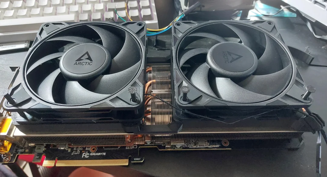 deshroud-in-progress-gigabyte-3080-ti-v0-otfep0eeakjh1.webp