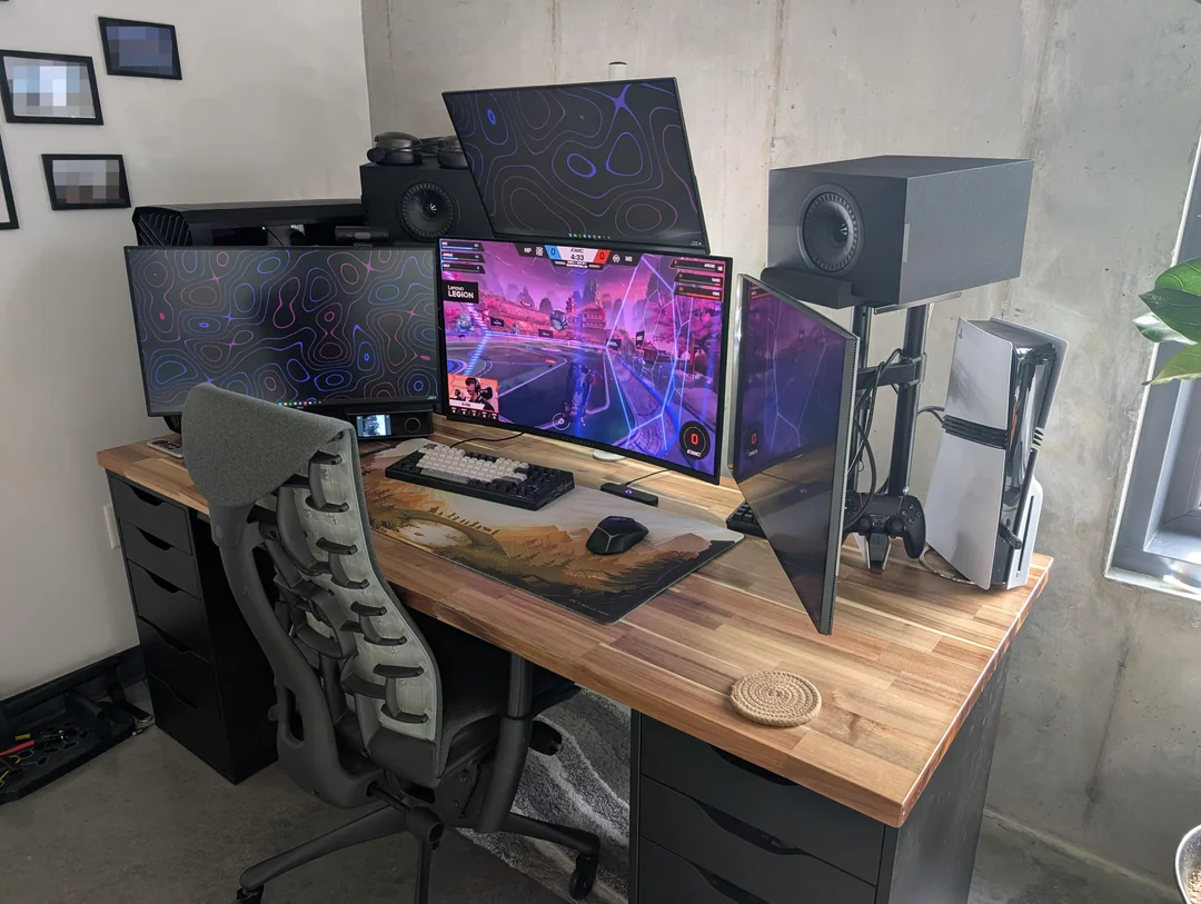 another-day-another-ikea-alex-build-now-with-4-displays-and-v0-ar4eaz4fmtjh1.webp