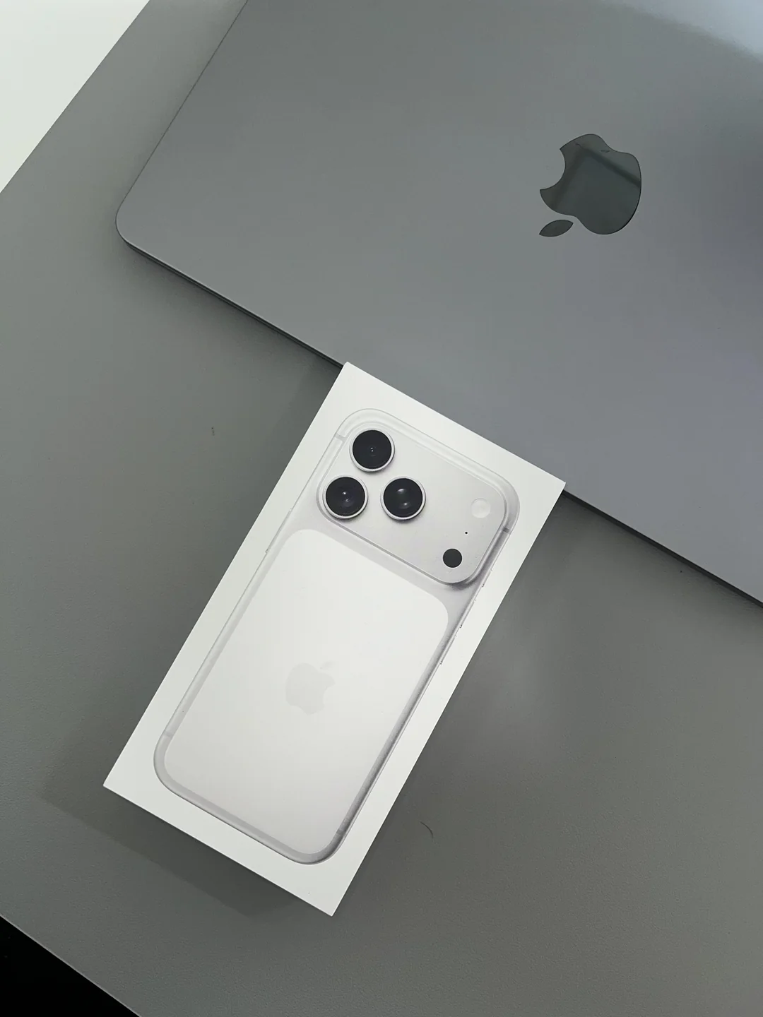 farewell-to-the-best-iphone-v0-xibq6cp5nlkh1.webp