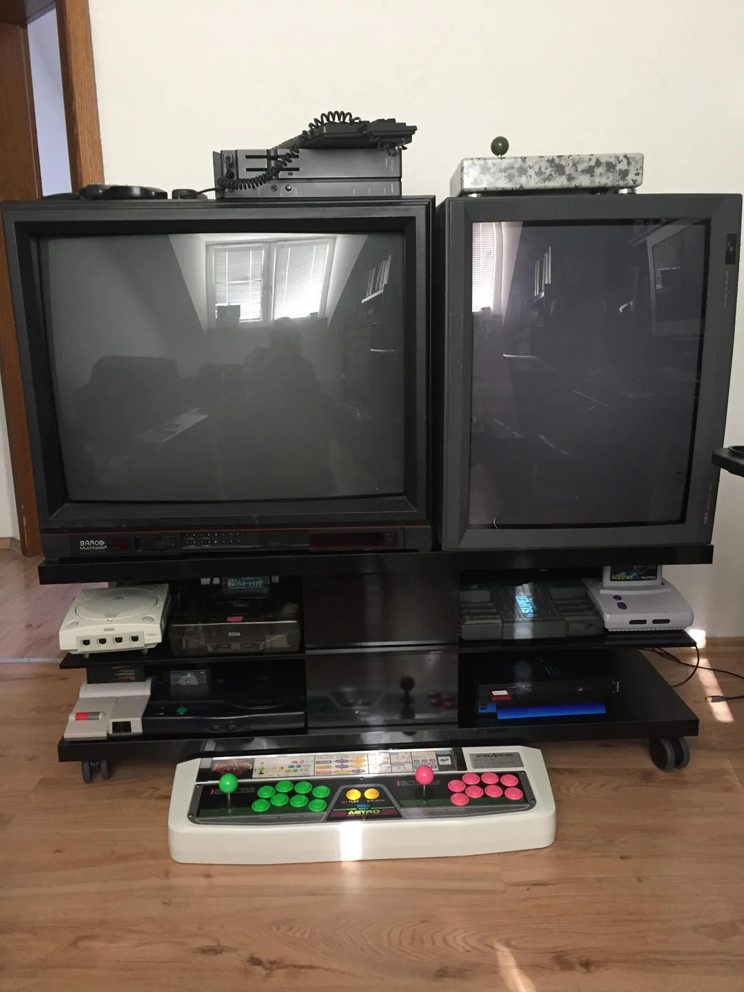 crt-madness-v0-zwijbhaibxkh1.webp