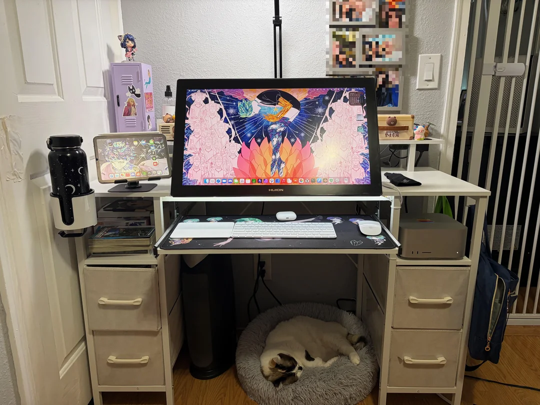 comic-artist-setup-v0-ygta3oqxgrkh1.webp